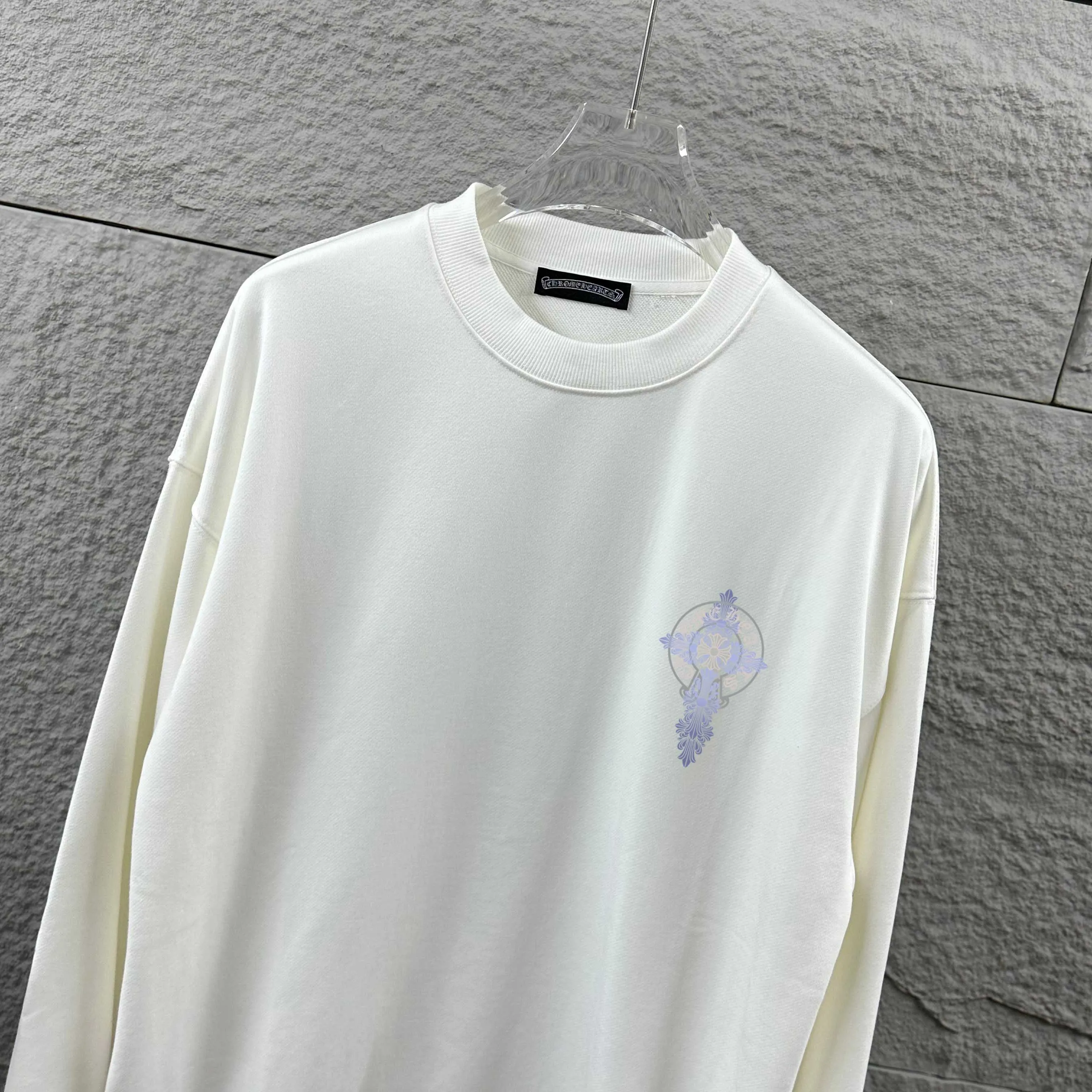 🅿️240 CH*Cro Heart*2025 early autumn and winter new style Classic horseshoe cross Sanskrit printing on the front and back, customized terry fabric Long-sleeved round neck pullover sweatshirt, same style for men and women Color: Black White Size: S (90-130 catties) M (120-150 catties) L (140-165 catties) XL (160-180 catties) XXL (180-210 pounds)